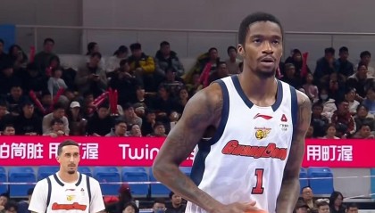 半岛体育官方网站-麦考尔正式留队！广东男篮敲定季后赛四外援，杜锋惨遭重大打击！
